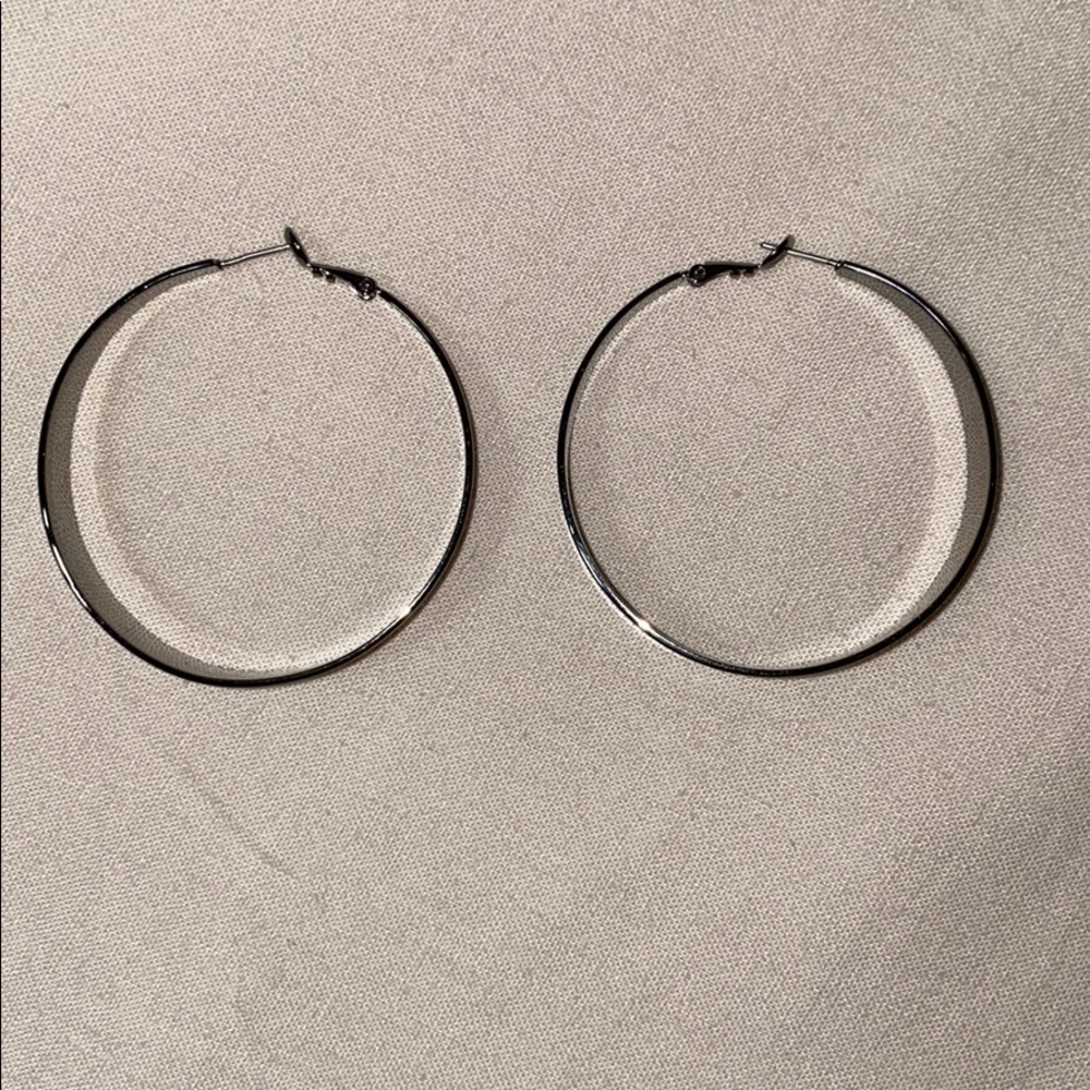 Thick hoops ✨